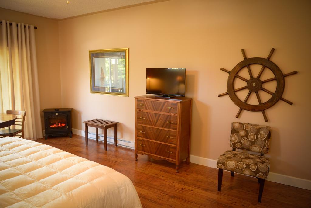 Ocean Mist Guesthouse Ucluelet Zewnętrze zdjęcie